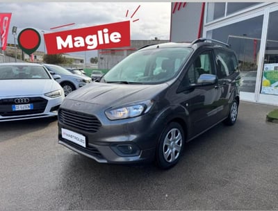 Ford Tourneo Courier 1.5 TDCI 100 CV Plus del 2020 usata a Tricase