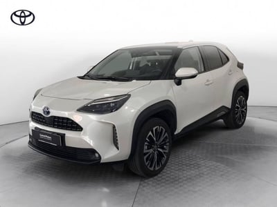 Toyota Yaris Cross 1.5 Hybrid 5p. E-CVT AWD-i Lounge del 2021 usata a Torino