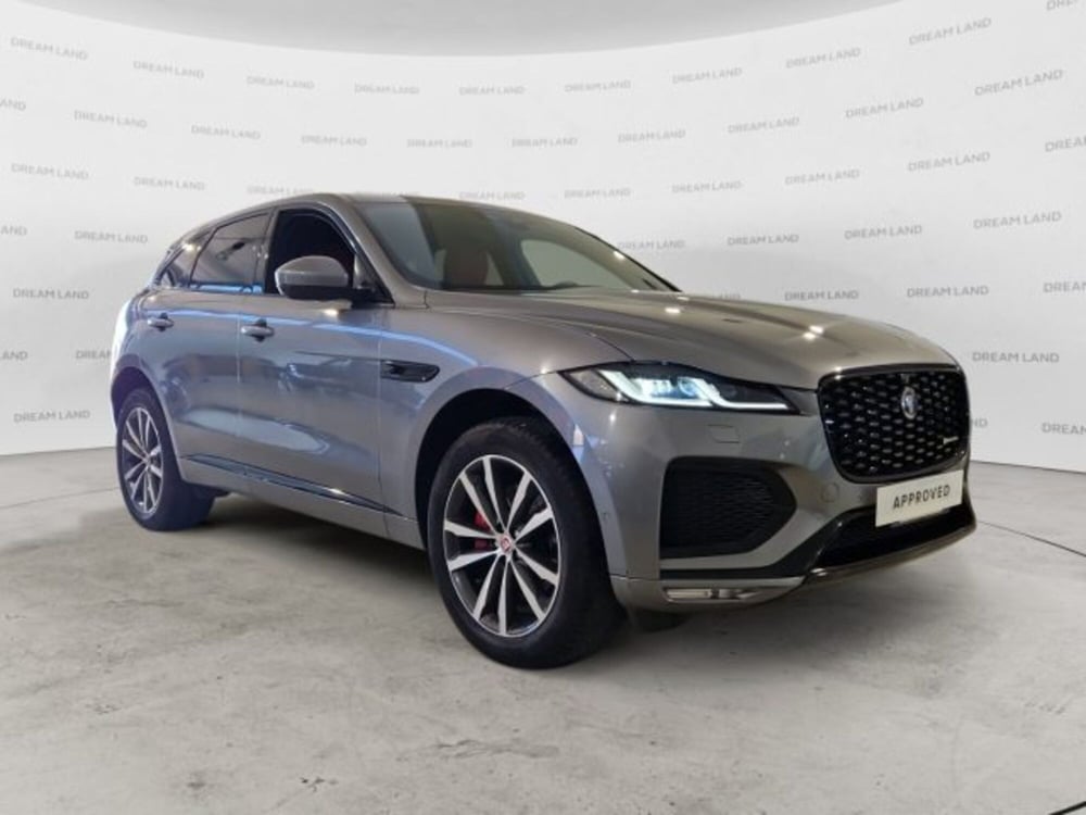 Jaguar F-Pace usata a Livorno (11)