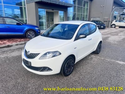 Lancia Ypsilon 1.0 FireFly 5 porte S&amp;S Hybrid Gold Plus nuova a Pieve di Soligo