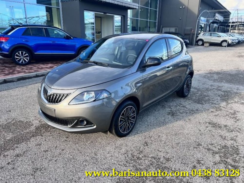 Lancia Ypsilon nuova a Treviso