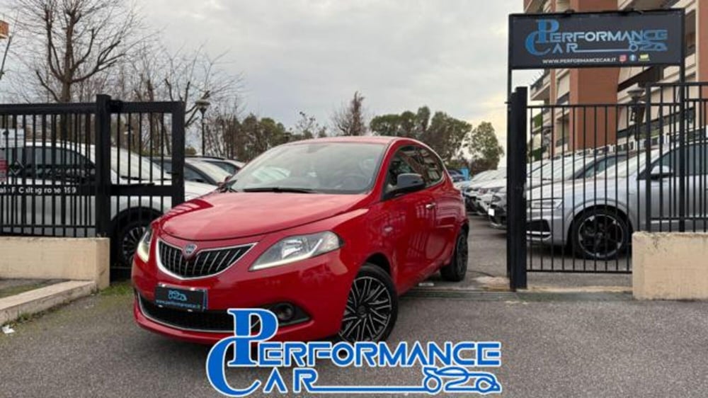 Lancia Ypsilon usata a Roma