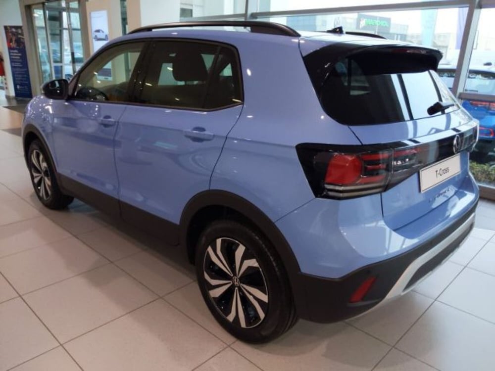 Volkswagen T-Cross nuova a Vicenza (2)