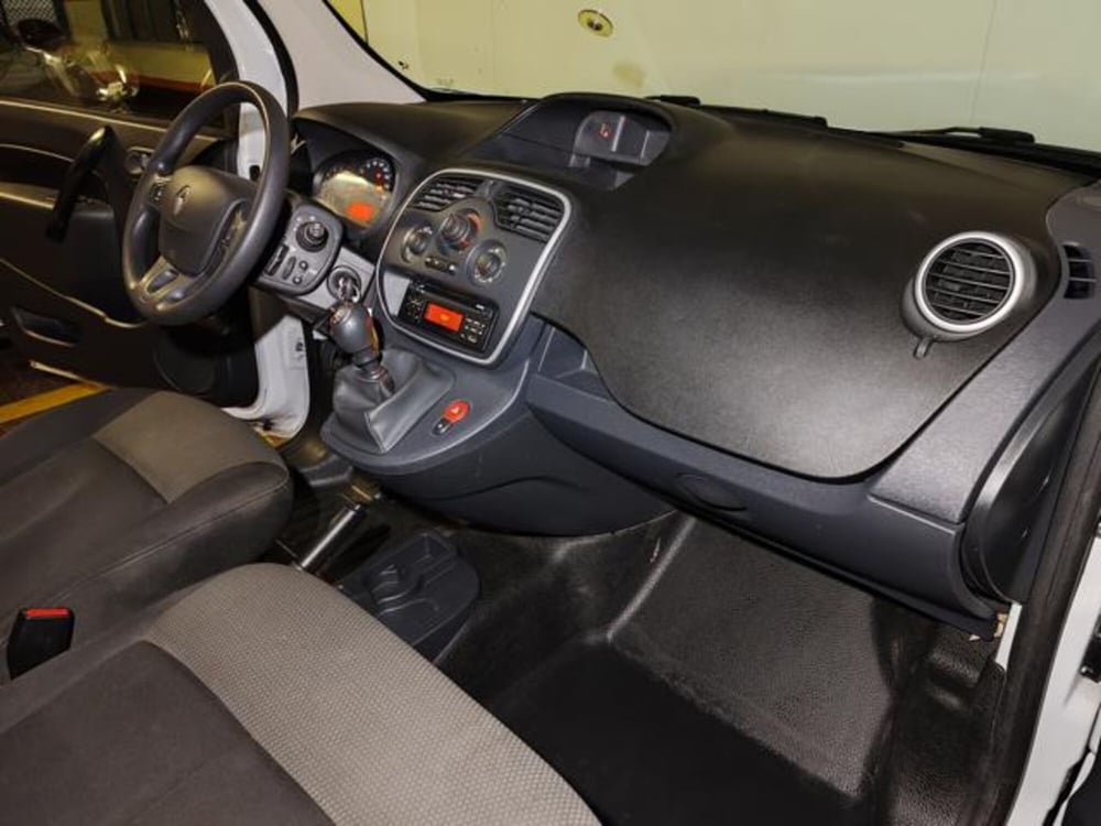 Renault Kangoo usata a Torino (16)