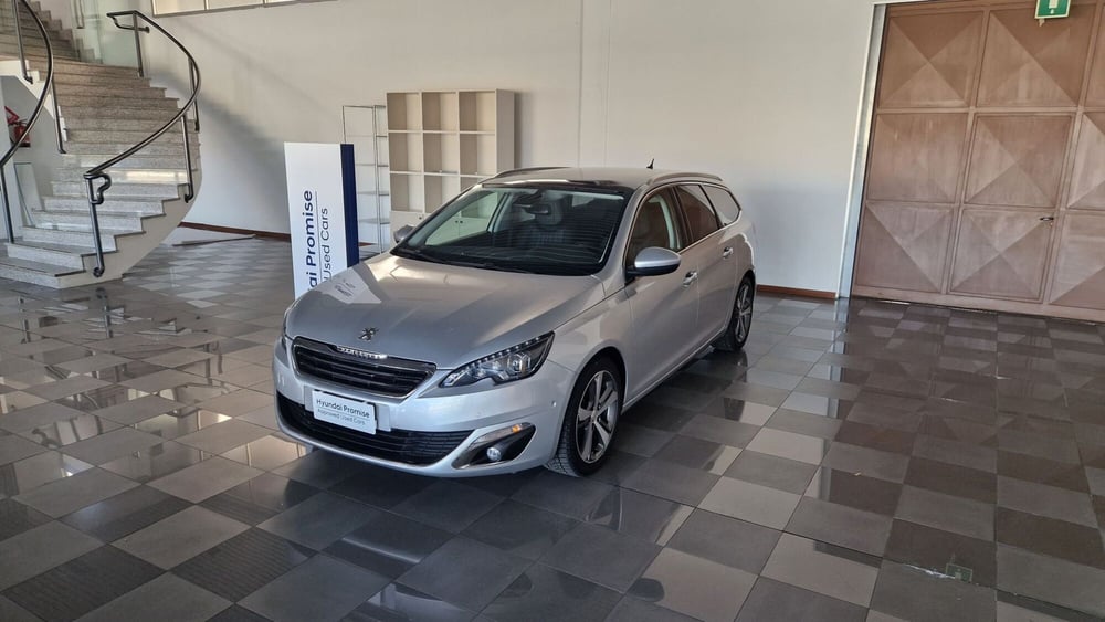 Peugeot 308 SW usata a Vercelli