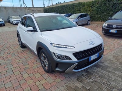 Hyundai Kona HEV 1.6 DCT XLine del 2022 usata a Bari