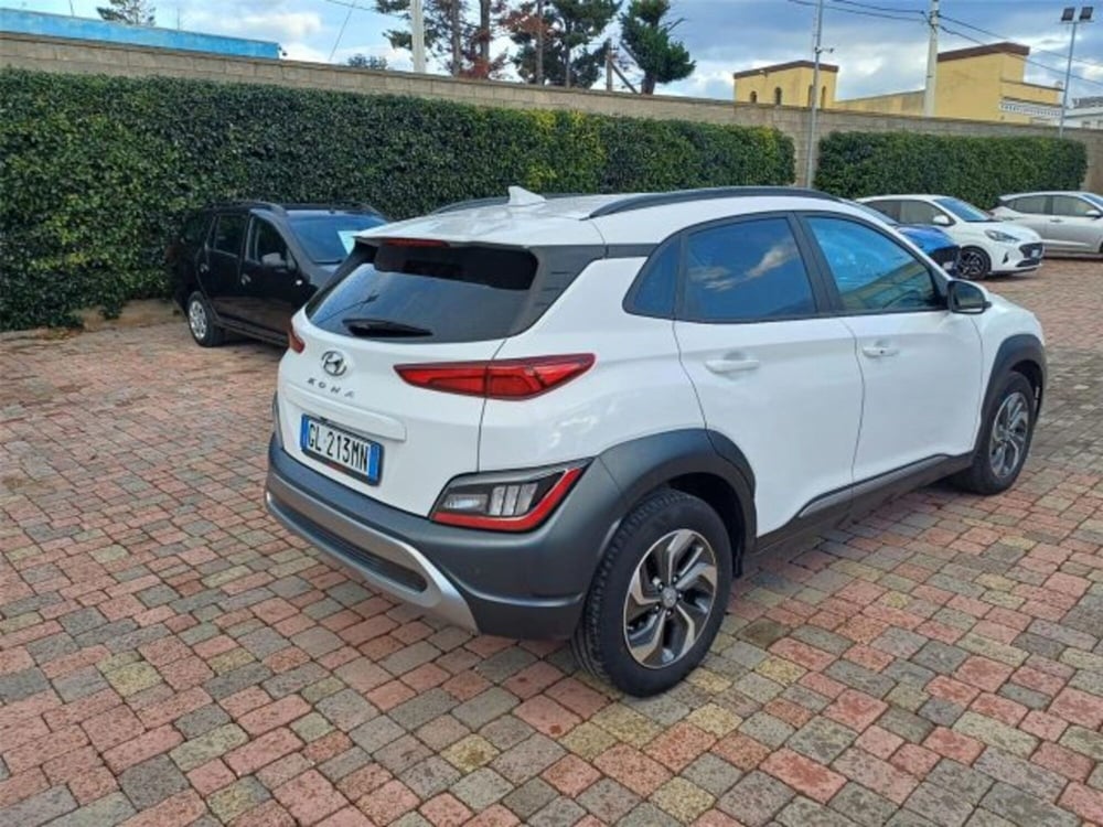 Hyundai Kona usata a Bari (6)