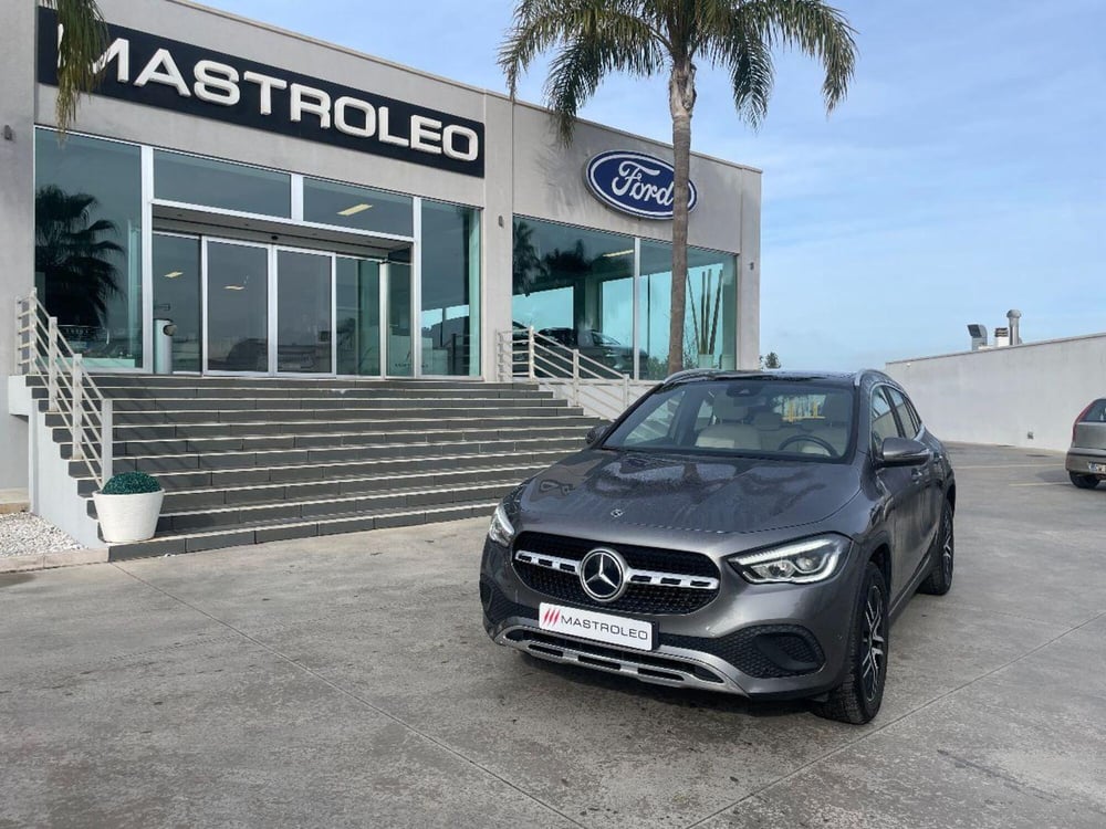 Mercedes-Benz GLA SUV usata a Lecce