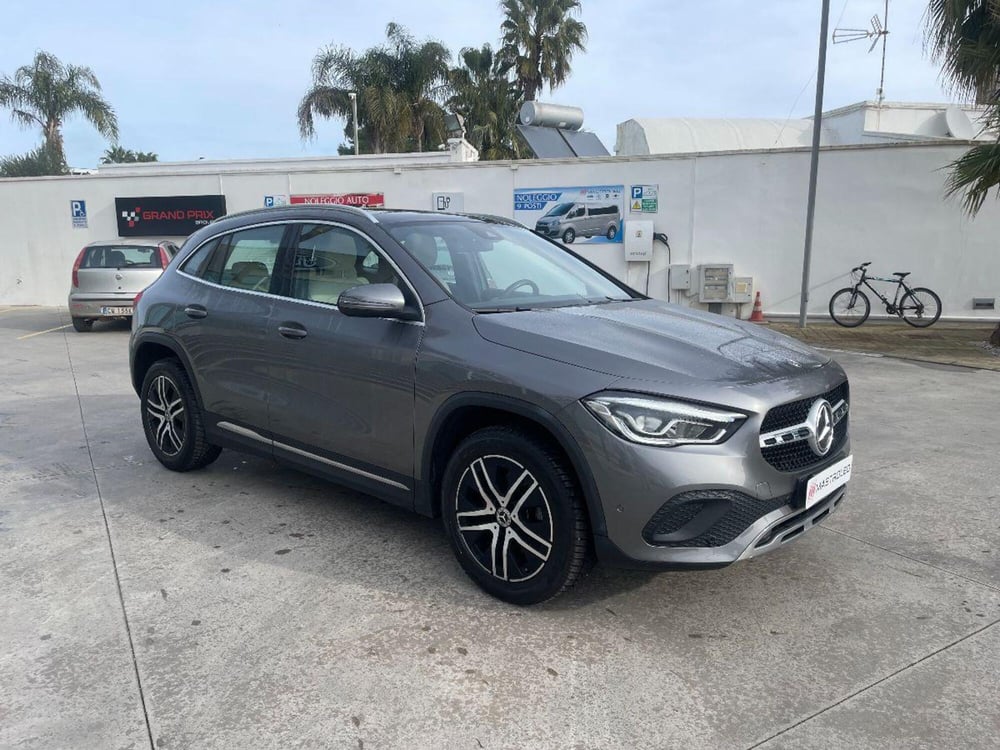 Mercedes-Benz GLA SUV usata a Lecce (8)