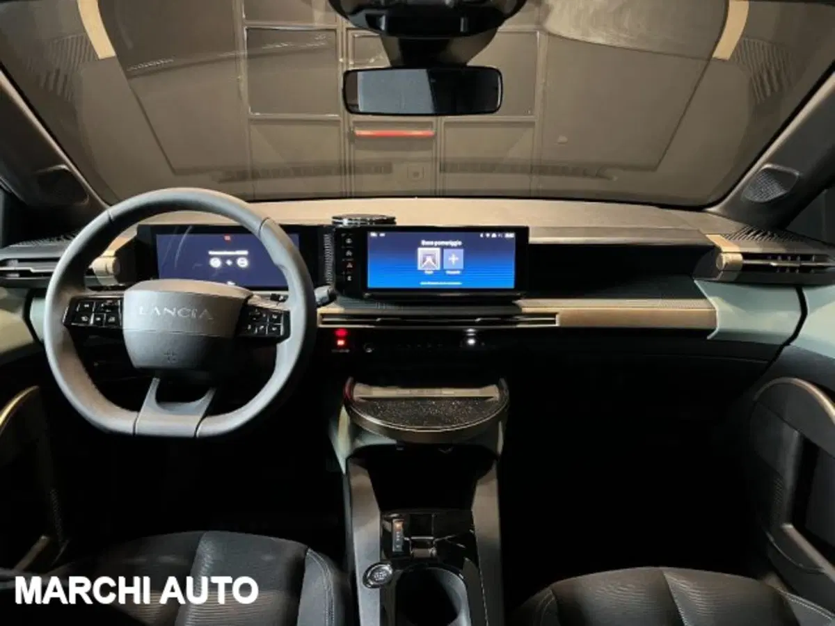 Lancia Ypsilon usata a Perugia (13)