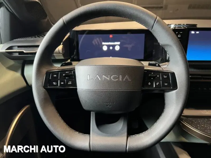 Lancia Ypsilon usata a Perugia (15)