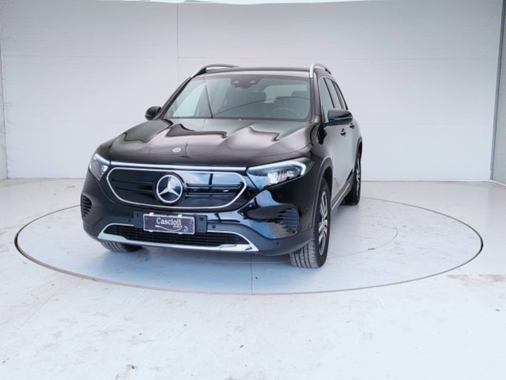 Mercedes-Benz EQB usata a Teramo