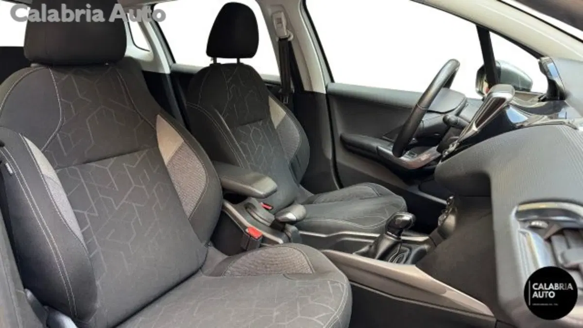 Peugeot 2008 usata a Reggio Calabria (11)