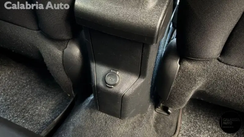 Peugeot 2008 usata a Reggio Calabria (18)