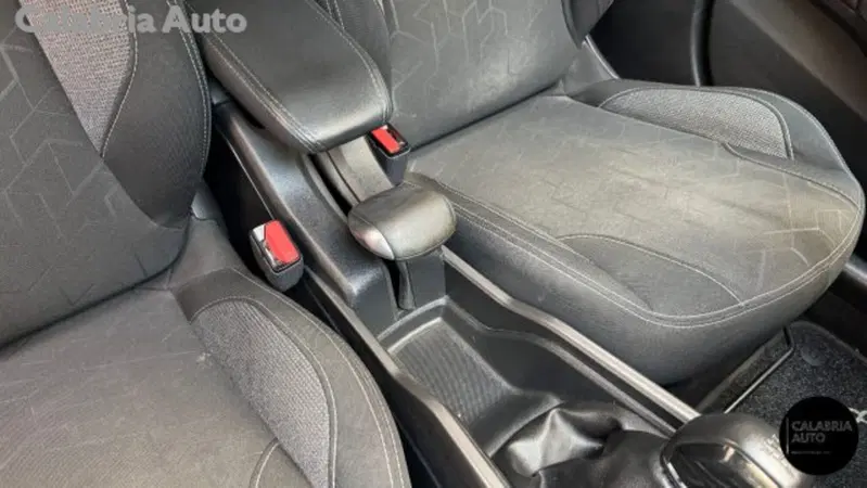 Peugeot 2008 usata a Reggio Calabria (19)