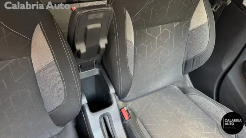 Peugeot 2008 usata a Reggio Calabria (20)