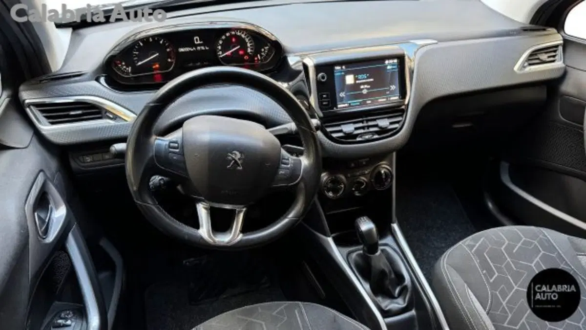Peugeot 2008 usata a Reggio Calabria (7)