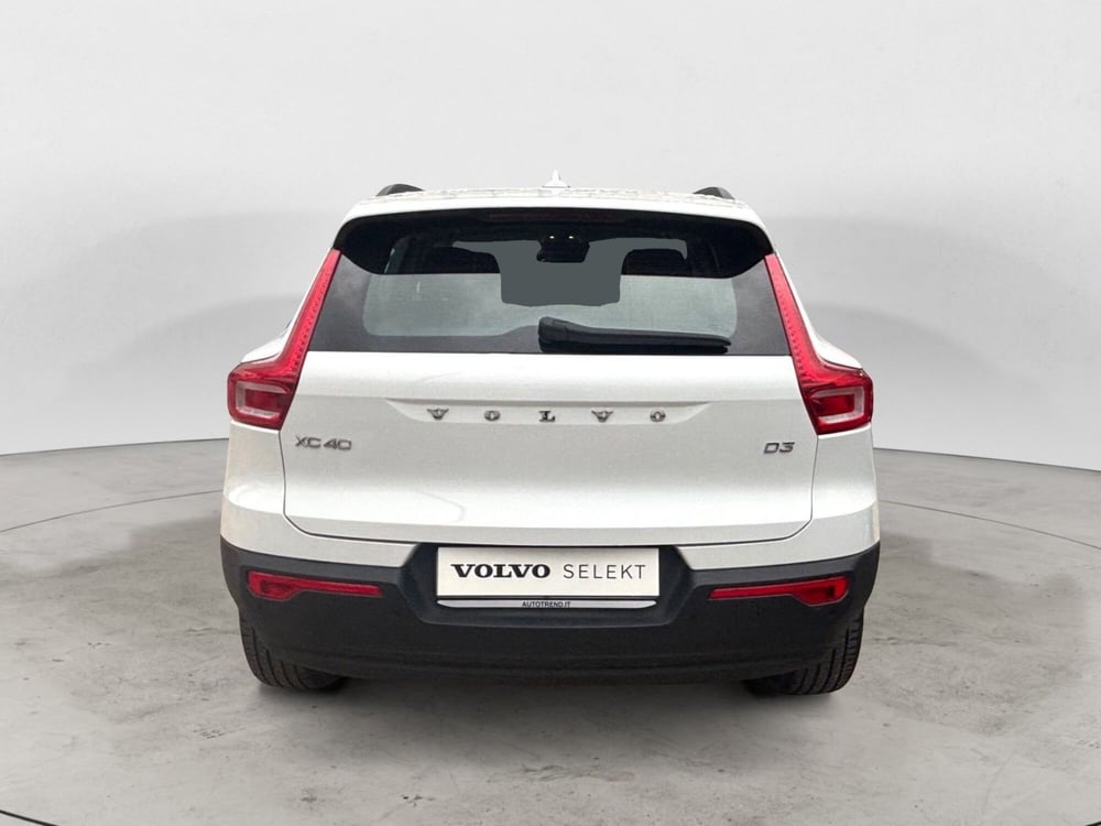 Volvo XC40 usata a Bari (4)