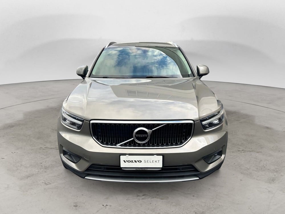 Volvo XC40 usata a Bari (3)