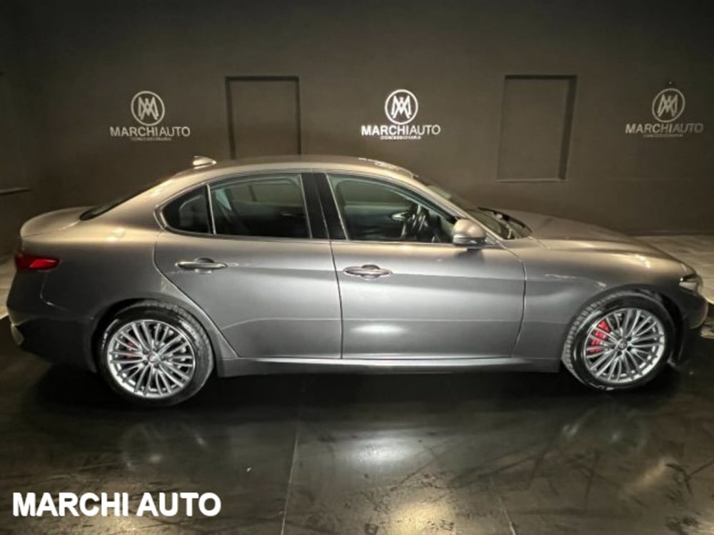 Alfa Romeo Giulia usata a Perugia (4)