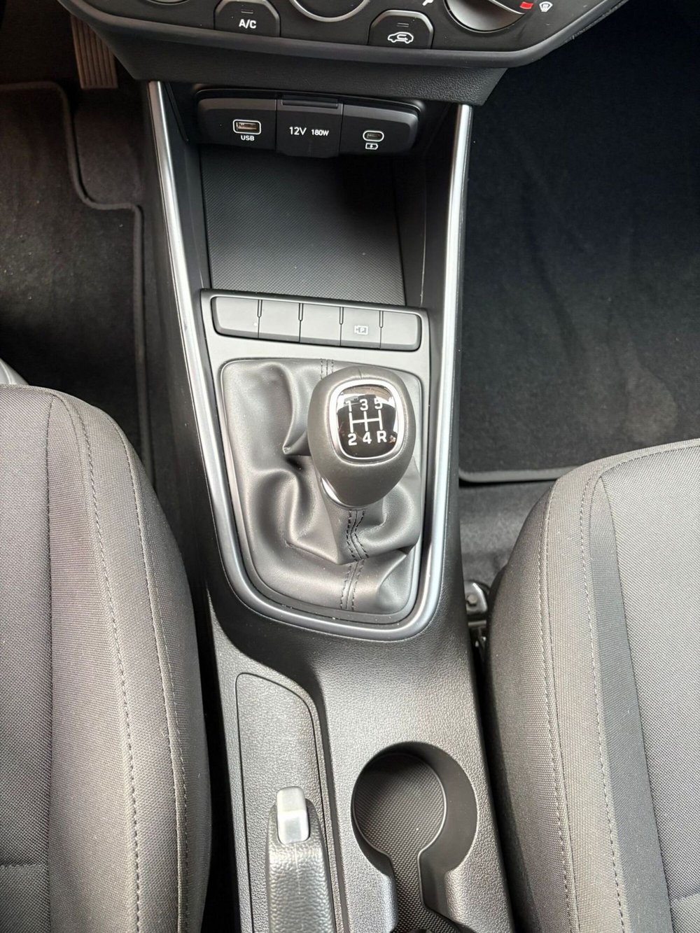 Hyundai i20 nuova a Torino (12)