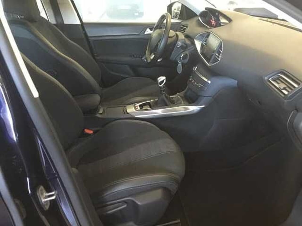 Peugeot 308 SW usata a Varese (15)