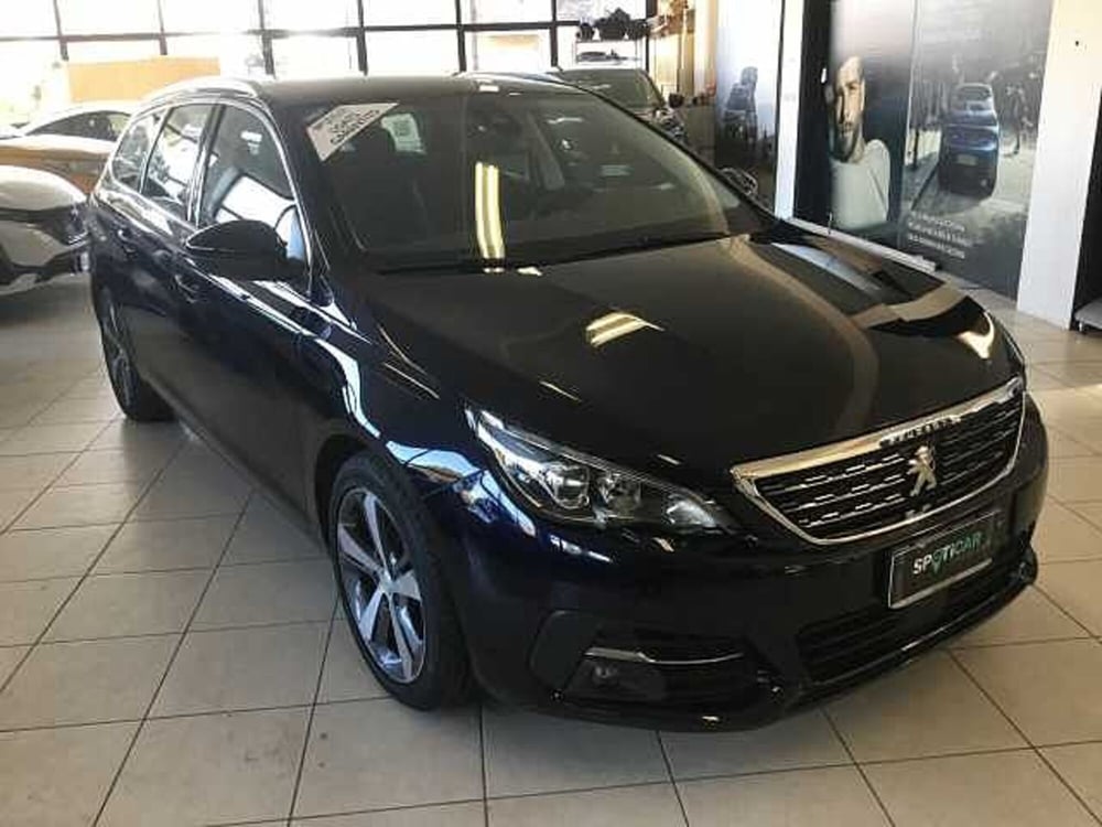 Peugeot 308 SW usata a Varese (3)