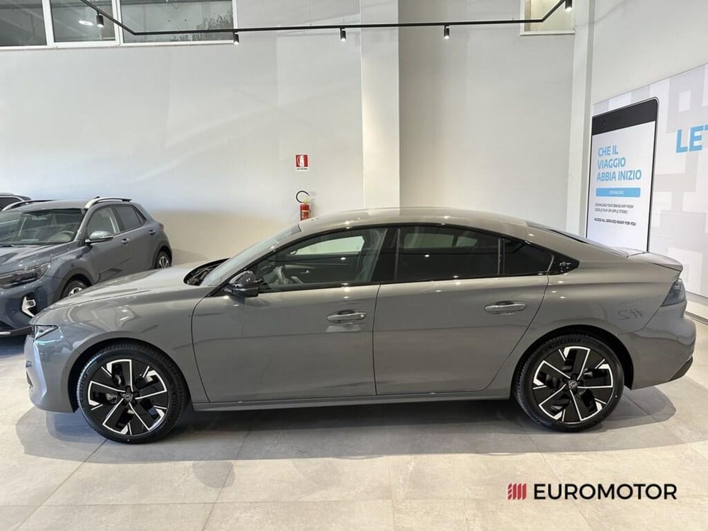 Peugeot 508 nuova a Bari (11)