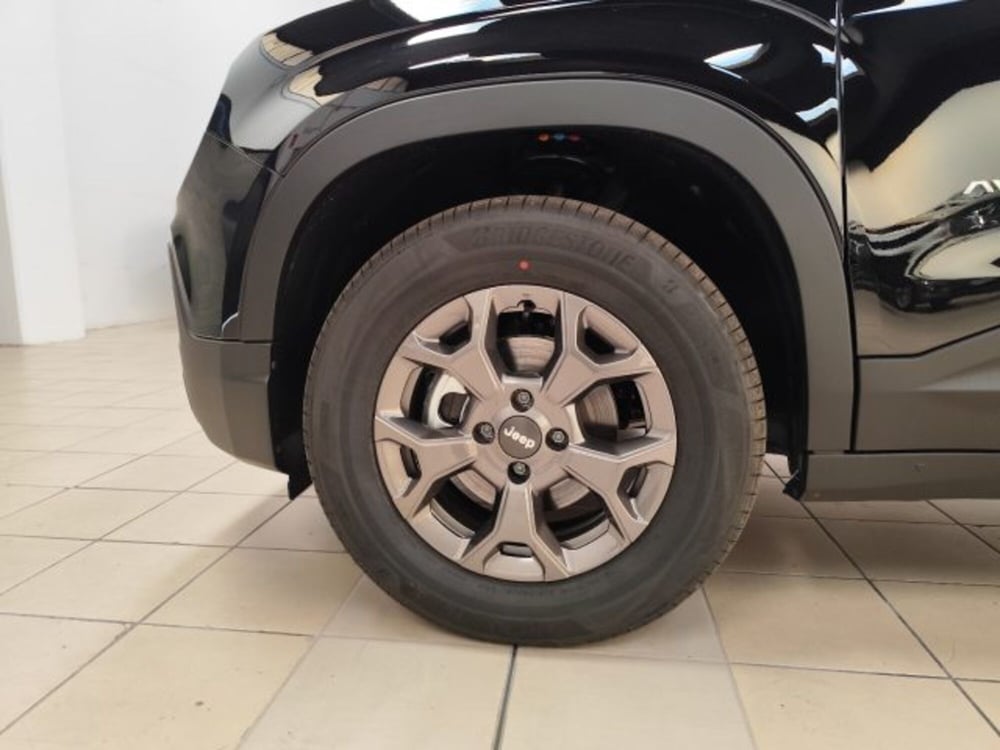 Jeep Avenger nuova a Torino (10)