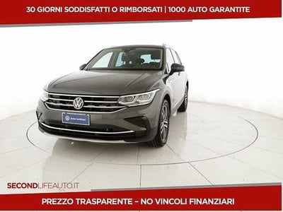 Volkswagen Tiguan 2.0 TDI 150 CV SCR DSG 4MOTION Elegance del 2021 usata a San Giovanni Teatino