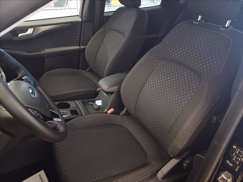 Ford Kuga usata a Milano (13)