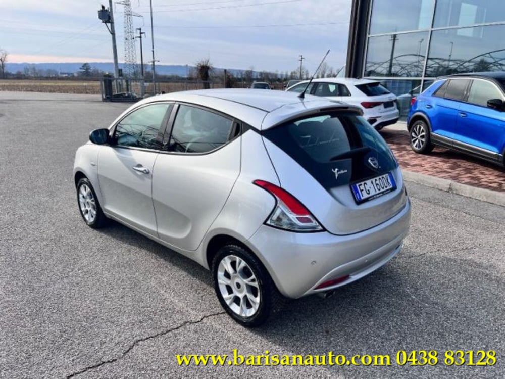 Lancia Ypsilon usata a Treviso (4)