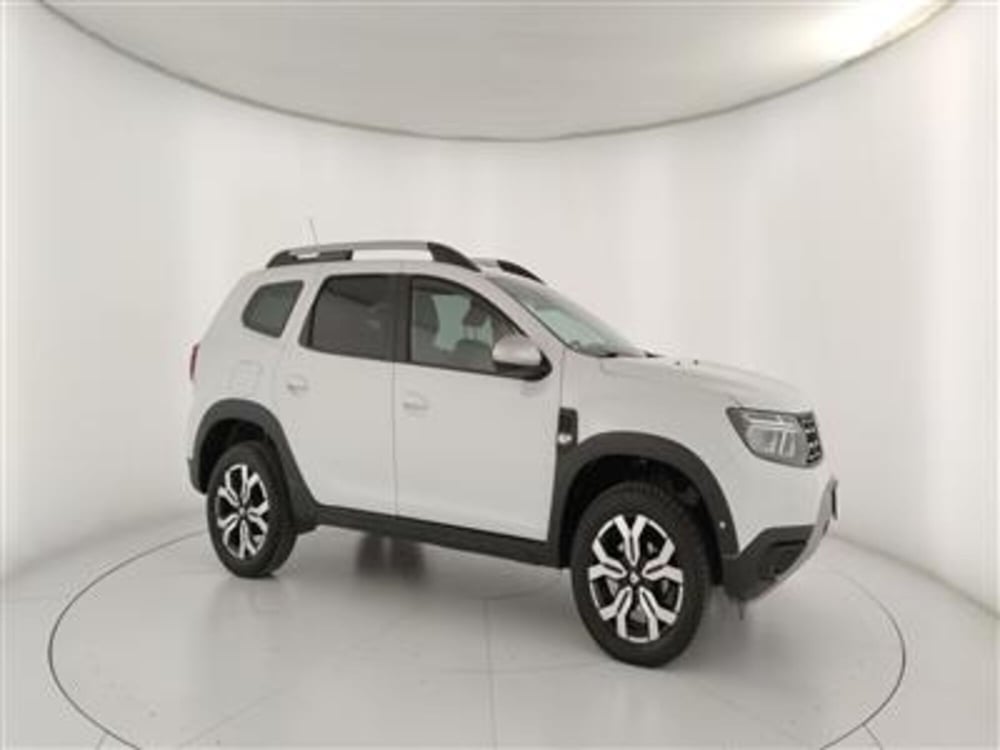 Dacia Duster usata a Bari (10)