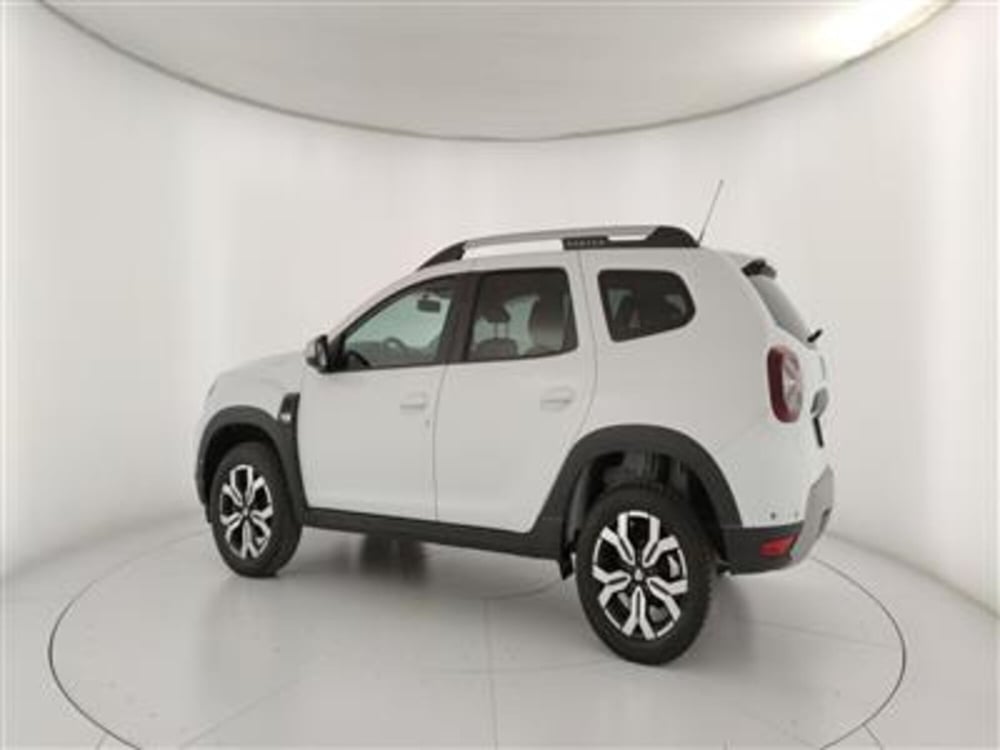 Dacia Duster usata a Bari (4)