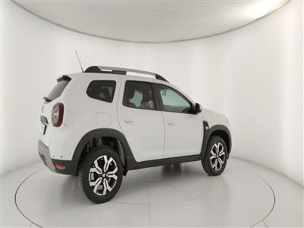 Dacia Duster usata a Bari (8)