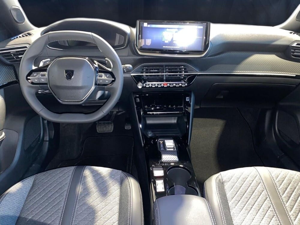 Peugeot 2008 nuova a Torino (6)