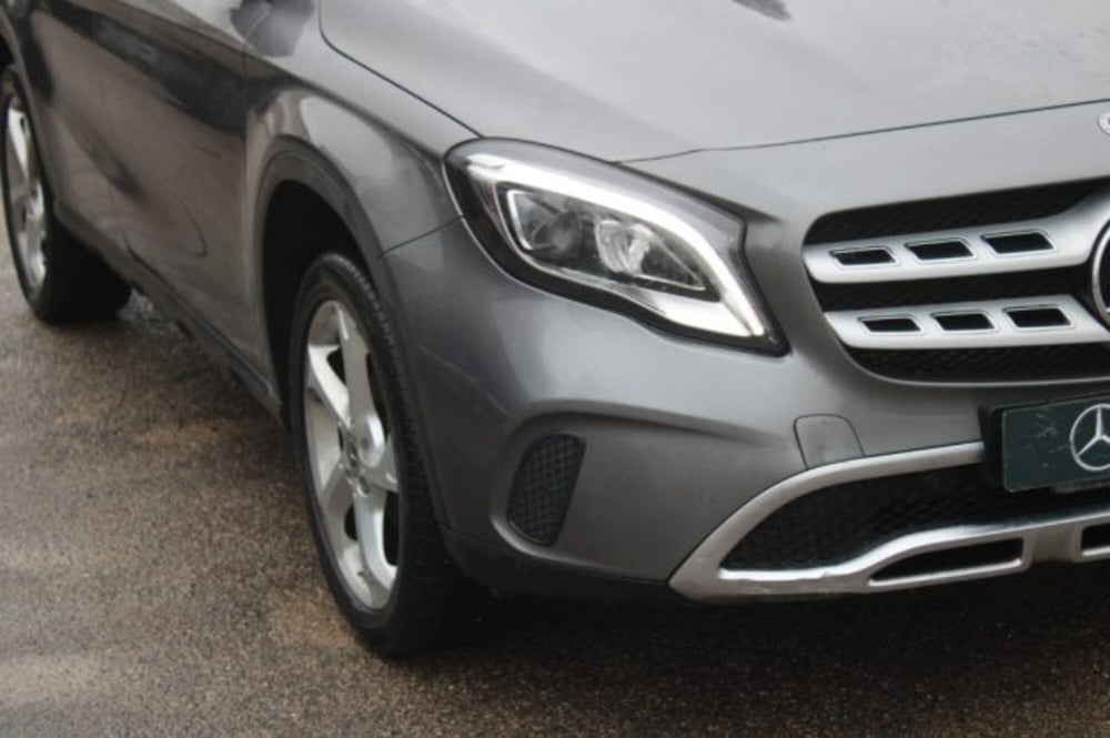 Mercedes-Benz GLA SUV usata a Lecce (8)