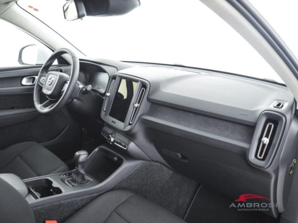 Volvo XC40 usata a Perugia (12)