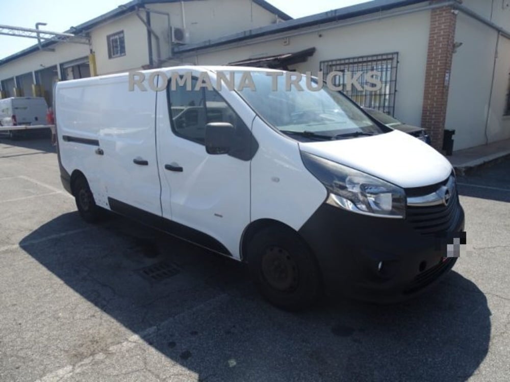 Opel Vivaro Furgone usata a Roma