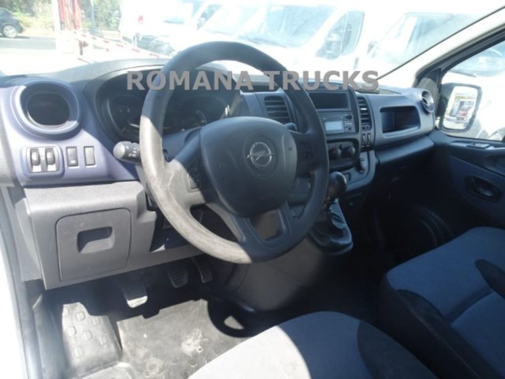 Opel Vivaro Furgone usata a Roma (13)