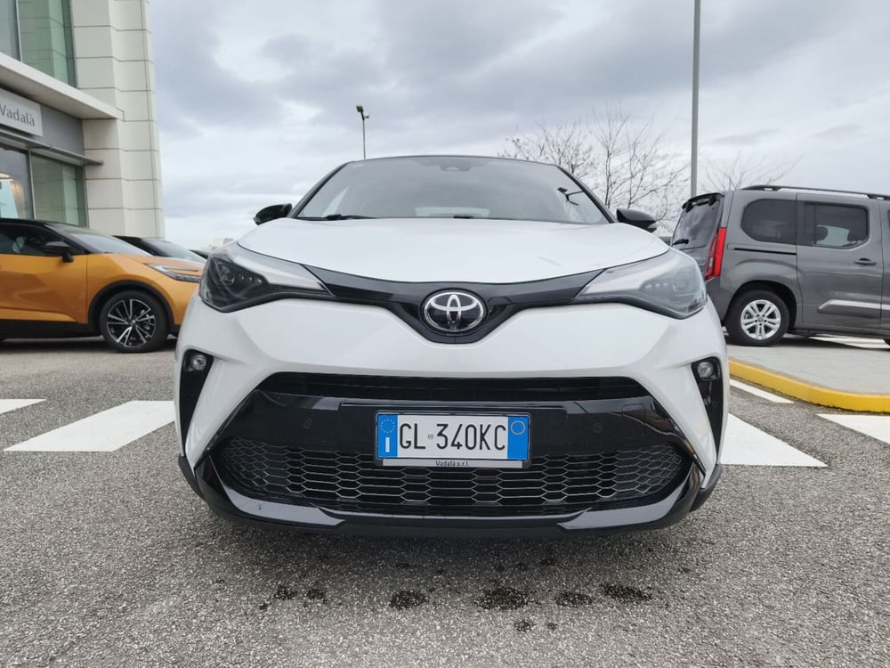 Toyota Toyota C-HR usata a Reggio Calabria (5)