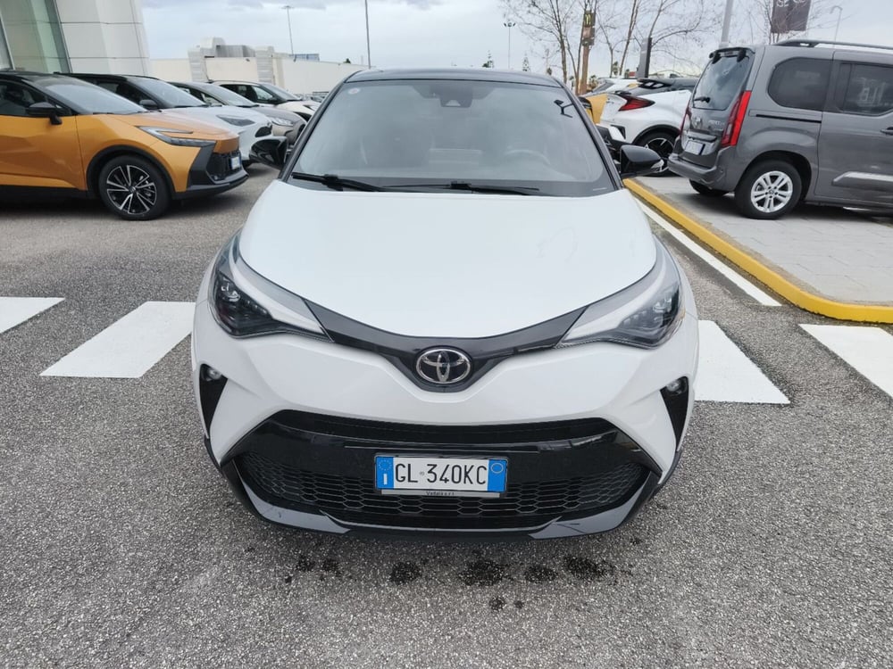 Toyota Toyota C-HR usata a Reggio Calabria (6)