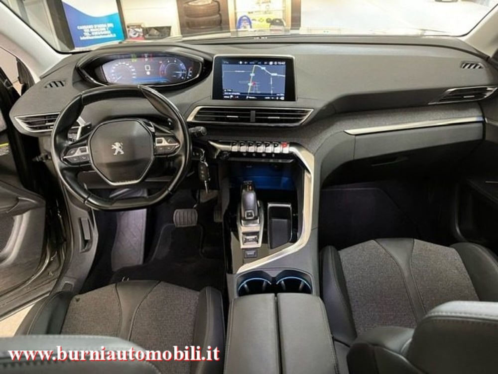 Peugeot 3008 usata a Milano (15)