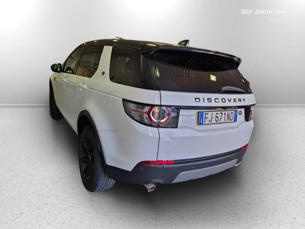 Land Rover Discovery Sport usata a Padova (6)