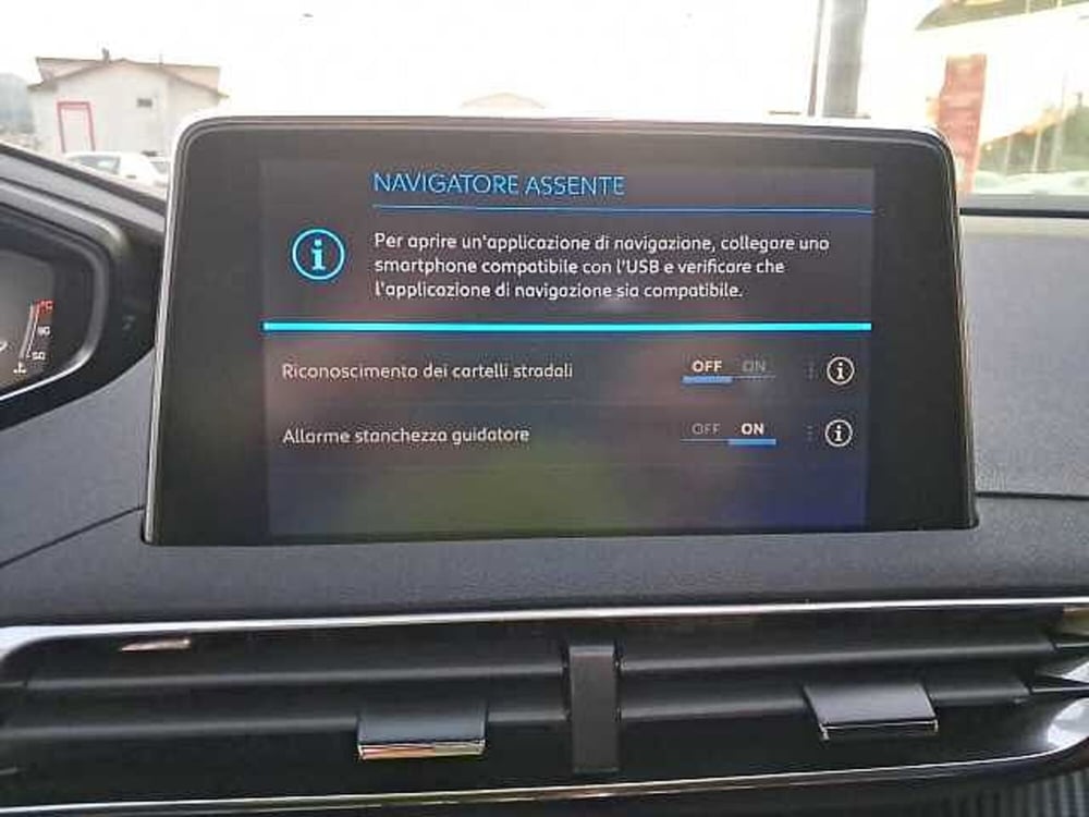 Peugeot 5008 usata a Treviso (19)