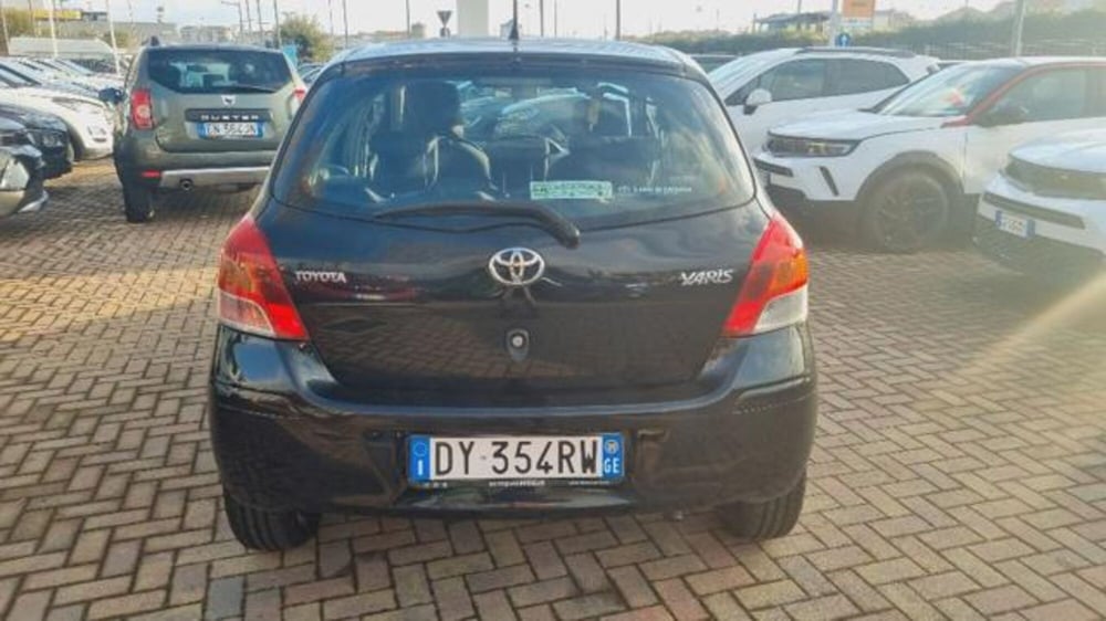 Toyota Yaris usata a Savona (20)