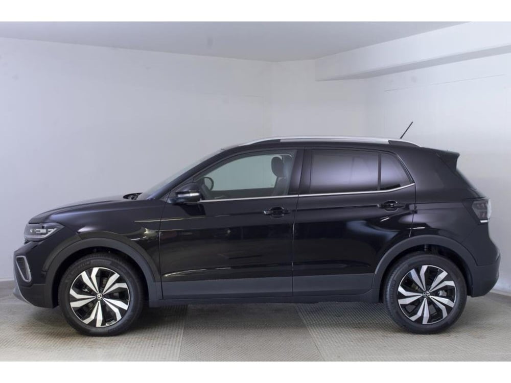 Volkswagen T-Cross nuova a Novara (4)