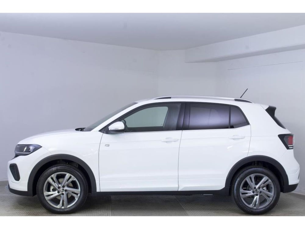 Volkswagen T-Cross nuova a Novara (8)