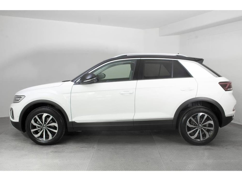 Volkswagen T-Roc nuova a Novara (4)