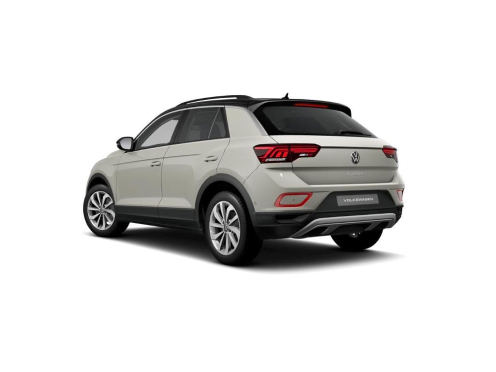 Volkswagen T-Roc nuova a Novara (4)